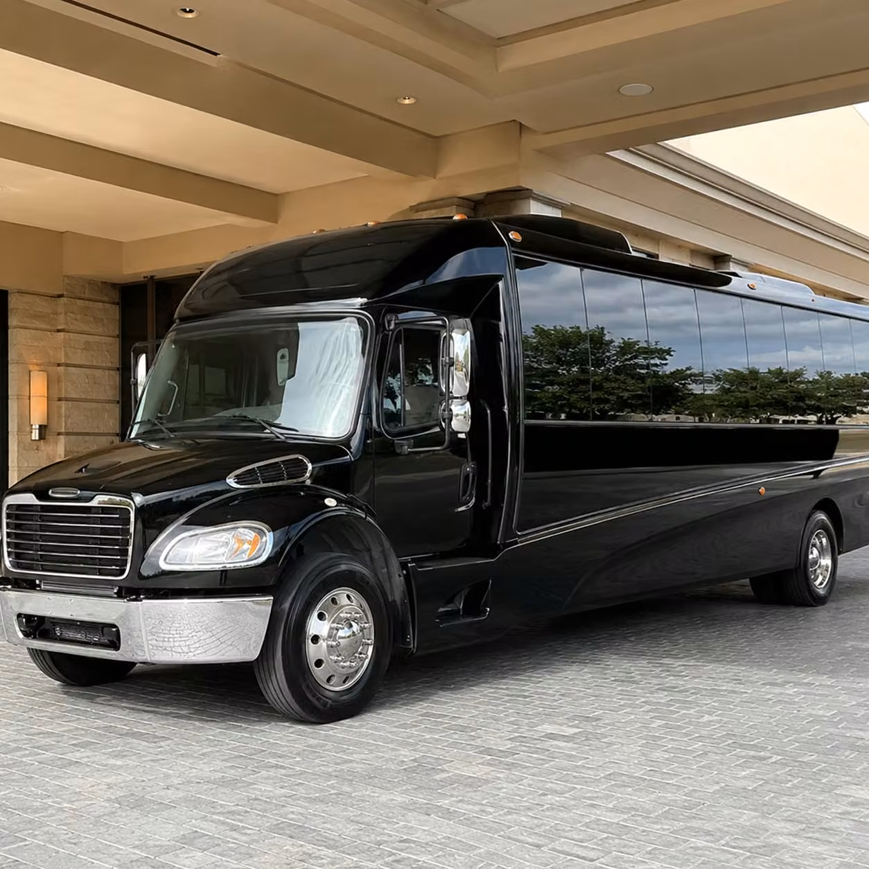 28 passenger minibus