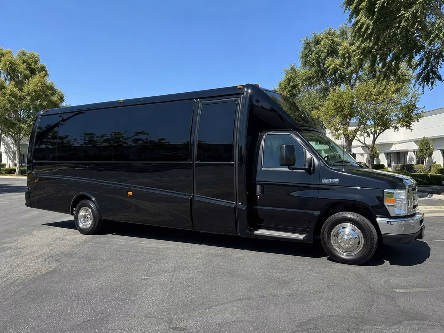 san antonio party buses make prom night unforgettable before you even arrive